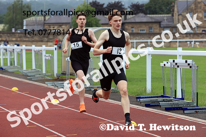 Boys 800 metres, 2025 Northumberland Schools Track and Fields, Wentworth, Hexham. Photo: David T. Hewitson/Sports for All Pics